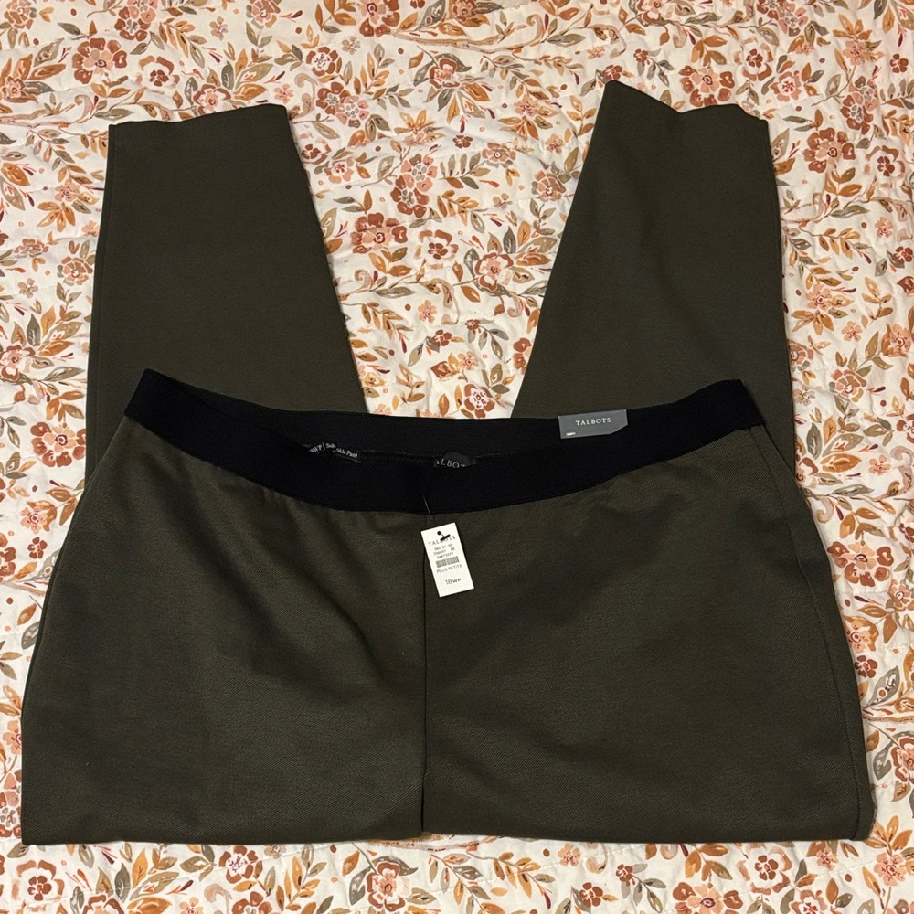 BNWT Talbot’s SoHo ankle pant in olive green - size 18WP